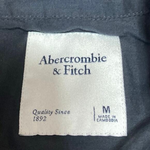 Abercrombie & Fitch Women's Black Long Sleeve Collared Button Down Shirt Top M - Picture 3 of 4